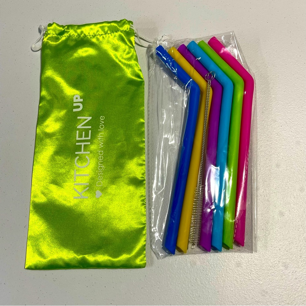 2 PACK: Reusable Silicone Straws - Extra Wide + Regular Sized Straws - NEW